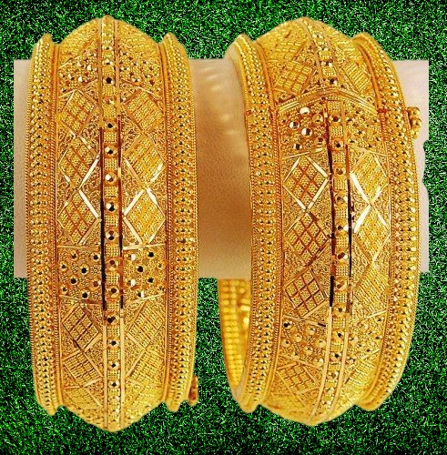 Floral Pattern Gold Plated Bridal Chur